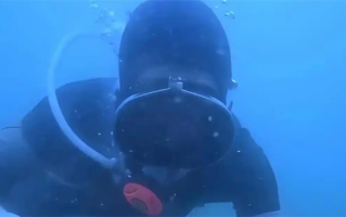 十年难遇！青岛海螺大爆发 潜水员3小时赚3500 !