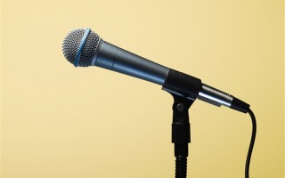 90后女驻唱歌手脑血管破裂去世：生前患有糖尿病 !