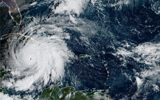 最强五级飓风！全球风王梅利莎登陆牙买加：医院屋顶被掀翻 !