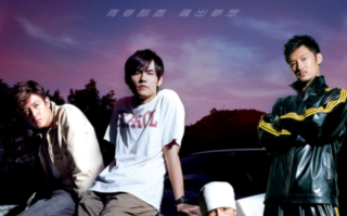 时隔20年 《头文字D》4K修复版今日香港重映：周杰伦、陈冠希主演 !