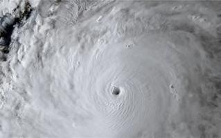 “风王”桦加沙完成眼墙置换变得更强：可能导致海水倒灌！ 