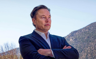 马斯克透露特斯拉AI芯片进展：已部署数百万颗 未来芯片产能将超同行总和 ！