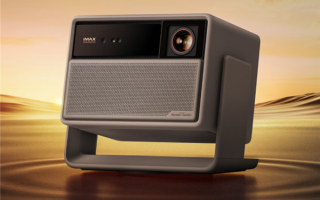 极米科技：车载投影已量产交付 上半年净利同比预增20倍！ 