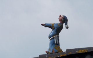 20岁小伙梦游从3楼坠落致多处骨折 醒来时在空中 本人发声:梦中被人追 !