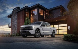 福特汽车将停产F-150纯电皮卡：预计损失超1300亿元 ！