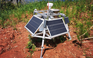 我国首个可无人机部署的雨量站启用：提供山洪、滑坡等多灾种监测预警 !