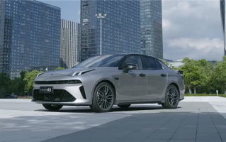 升级03+同款2.0T高功 零百加速6.5秒！新款领克03上市定档 !