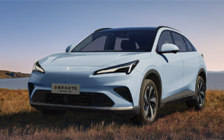 限时优惠价10.98万起 极狐全新阿尔法T5上市：用料很下本！ 