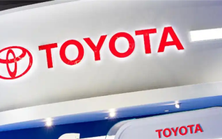 丰田汽车净利润暴跌！第二财季经营利润缩减近三成 