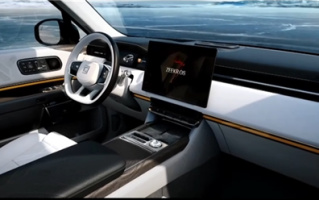 极氪9X内饰揭晓：天地门、后排屏、零重力座椅全都有 ！