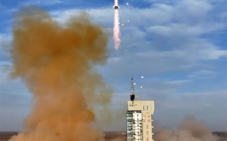 中国长征系列火箭第599次发射！长二丁的第101次 !