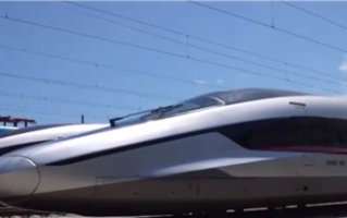 打破全球高铁记录！复兴号新车型试验时速已达450公里 ！