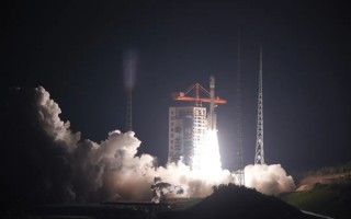 两周3发！我国成功发射卫星互联网低轨09组卫星 !