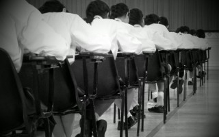 不用中考 12年贯通式学校引围观 教育局回应成都试点取消中考系误读 !