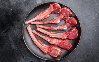 大雪吃三宝是指哪三宝：山药、羊肉和萝卜 ！