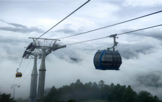 全长约7600米 垂直高差1158米！全球最长高山索道即将试运营 !