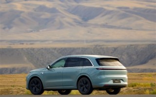 注定留名中国新能源汽车史！理想L6交付超30万辆 !