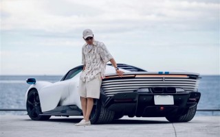 落地超2000万的超跑王者 林俊杰晒出新车法拉利Daytona SP3 ！