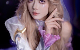 摄人心魄！《LOL》主持人骆歆水晶玫瑰女警COS美照 !