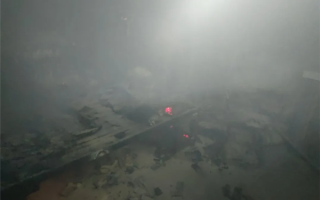 荒废老宅雷雨夜突发火灾 罪魁祸首是一盏亮了15年的灯 !