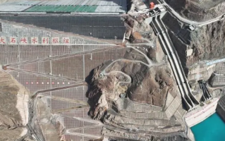 世界最高！新疆大石峡水利枢纽工程下闸蓄水 !