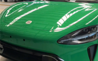 全国首辆小米SU7出租车投入运营 司机回应“起号”质疑：不排斥流量 初衷并非起号 ！