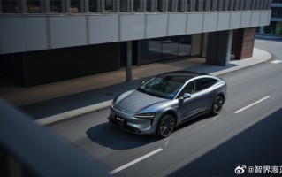 小改动颜值大提升！新款智界R7高清图发布：精神多了 !