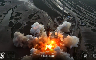 人类最强火箭 SpaceX星舰第十次试飞成功发射 !